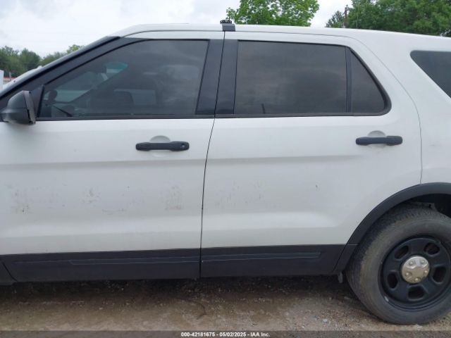 1FM5K8AR1HGB71608 Ford Police Interceptor