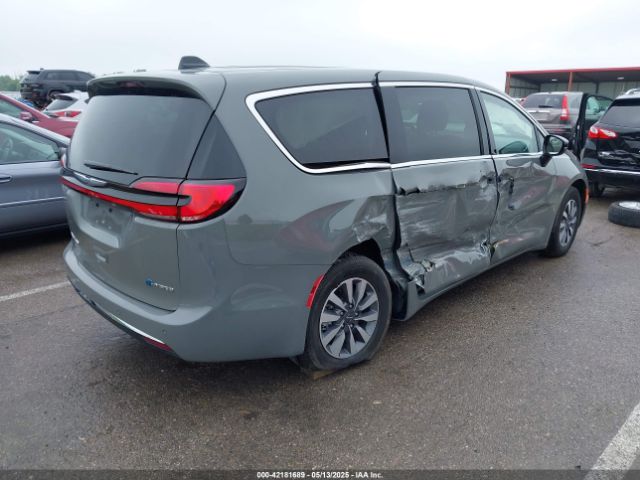 2024 CHRYSLER PACIFICA HYBRID 2C4RC1S7XRR200143 Photo 3