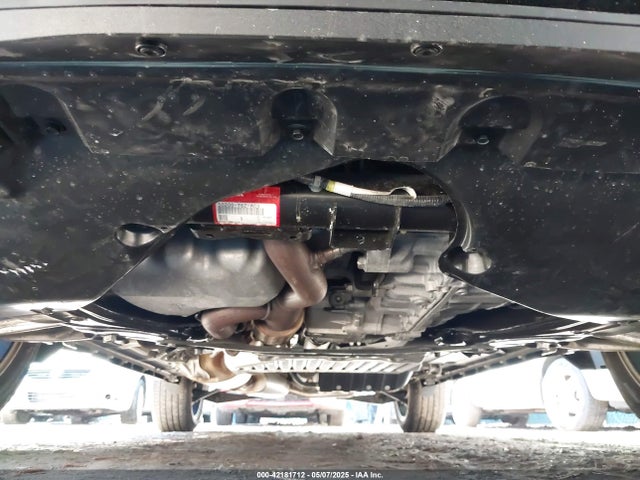 5FNYF8H03MB026880 Honda Passport Awd Elite