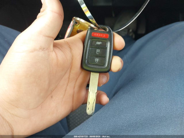 3CZRU5H36GM742041 Honda HR-V LX