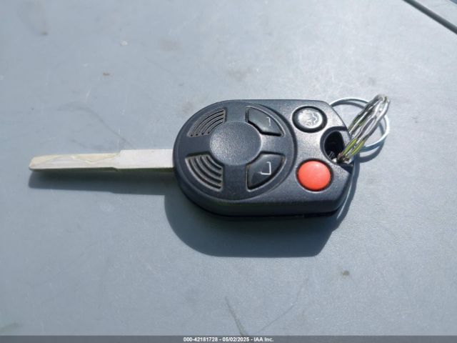 1FMCU9G99EUD34596 Ford ESCAPE SE