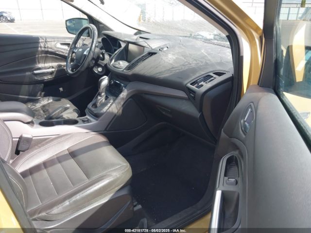 1FMCU9G99EUD34596 Ford ESCAPE SE