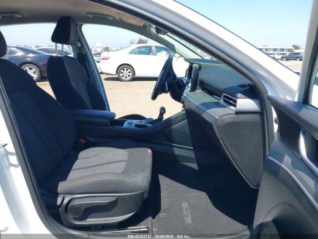 5XXG14J21NG159795 KIA K5 LXS
