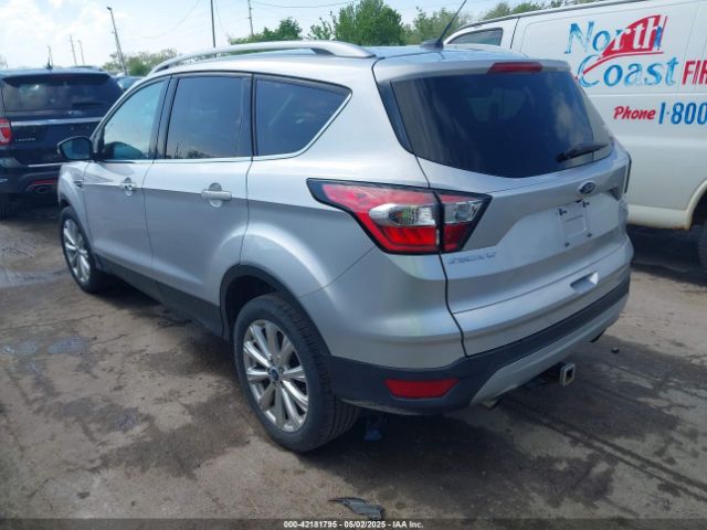 1FMCU0JD0HUD09406 Ford Escape Titanium