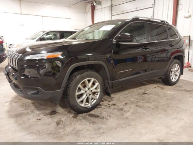 1C4PJMCB6HD227326 Jeep Cherokee Latitude 4x4