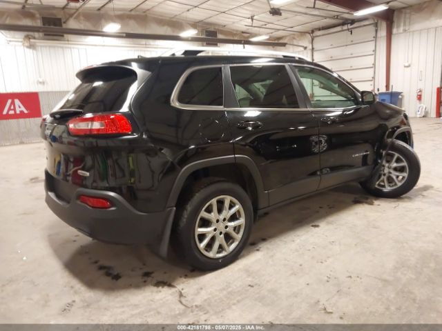 1C4PJMCB6HD227326 Jeep Cherokee Latitude 4x4