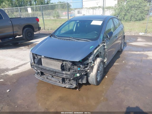 3KPFL4A77HE087547 KIA FORTE S