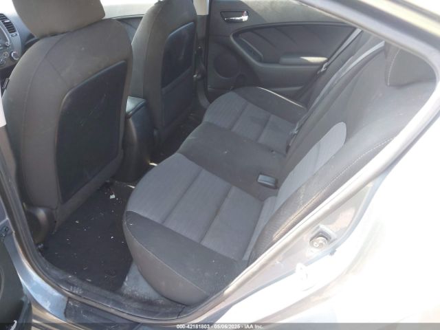 3KPFL4A77HE087547 KIA FORTE S