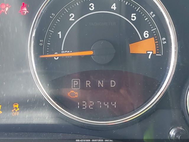 1C4NJDEB5ED802774 Jeep Compass Latitude