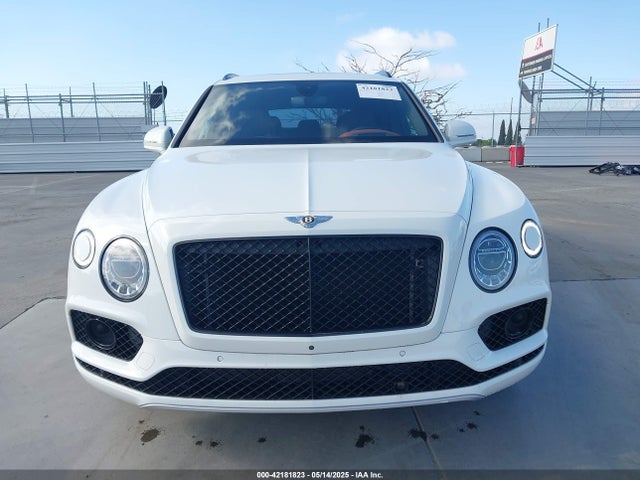 SJAAM2ZV5KC026308 Bentley Bentayga V8
