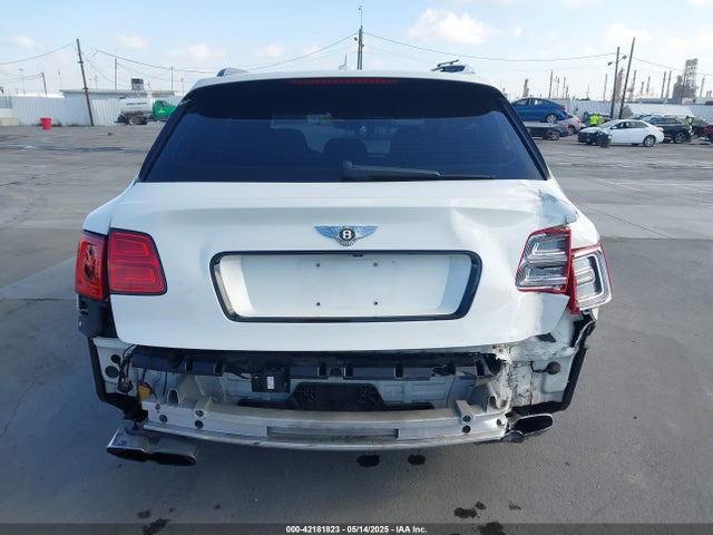 SJAAM2ZV5KC026308 Bentley Bentayga V8