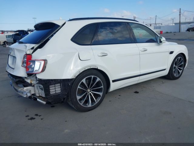 2019 BENTLEY BENTAYGA SJAAM2ZV5KC026308 Photo 3