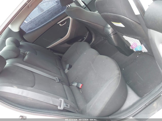 5NPDH4AEXFH581854 Hyundai ELANTRA SE