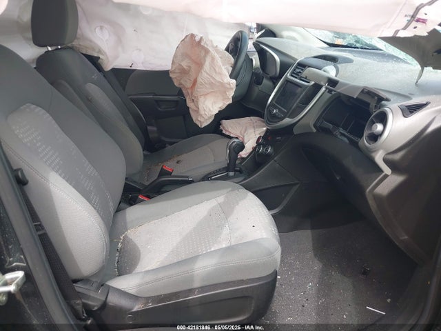 1G1JG6SB3L4121161 Chevrolet Sonic Fwd  1fl 5-door