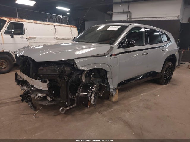 2025 BMW XM 5YM33CS04S9X59906 Photo 1