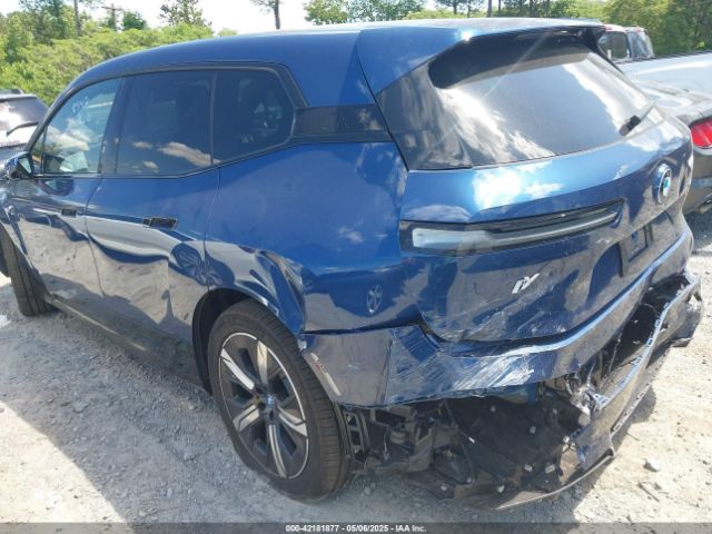 2024 BMW IX WB523CF0XRCP58542 Photo 2