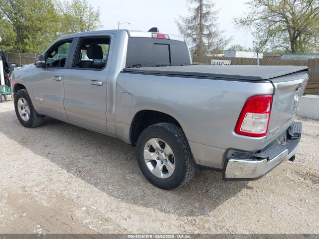 2022 RAM 1500 1C6RRFFG3NN258356 Photo 2