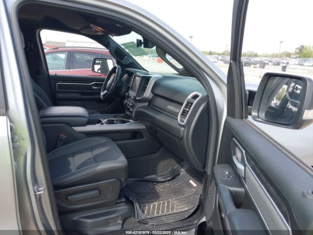 2022 RAM 1500 1C6RRFFG3NN258356 Photo 4