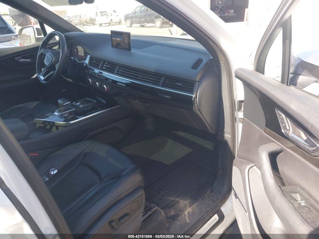 2019 AUDI Q7 WA1LAAF72KD034421 Photo 4