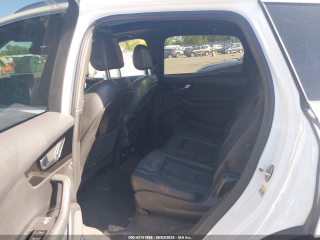 2019 AUDI Q7 WA1LAAF72KD034421 Photo 7