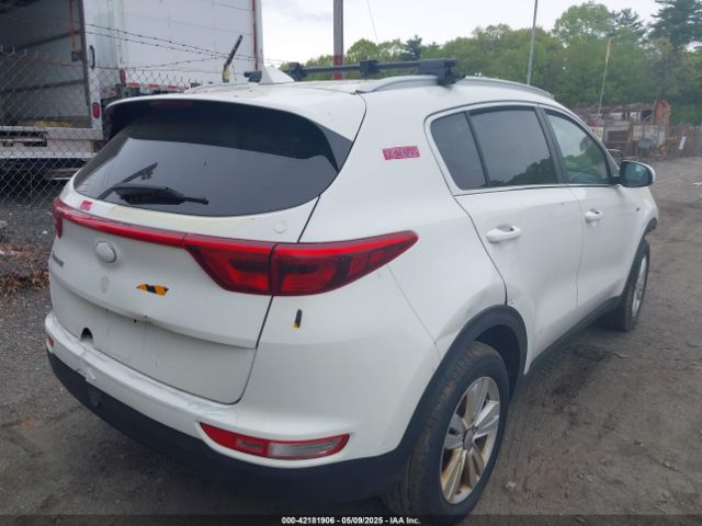KNDPMCAC9K7590335 KIA Sportage Lx