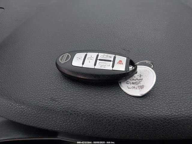 JN8AE2KP3H9165080 Nissan Quest Sv