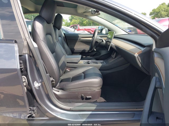 2023 TESLA MODEL 3 5YJ3E1EA8PF404553 Photo 4