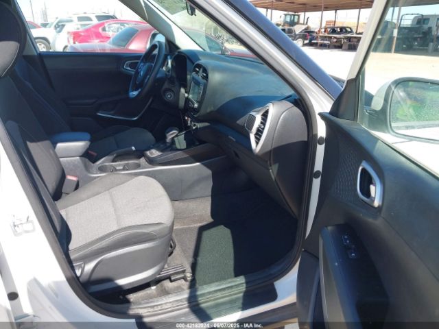 KNDJ23AUXL7060476 KIA SOUL S