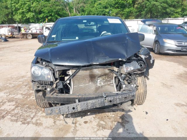 2C4RDGCG3FR725586 Dodge Grand Caravan Sxt Plus