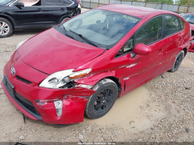JTDKN3DU5F0460868 Toyota Prius Three