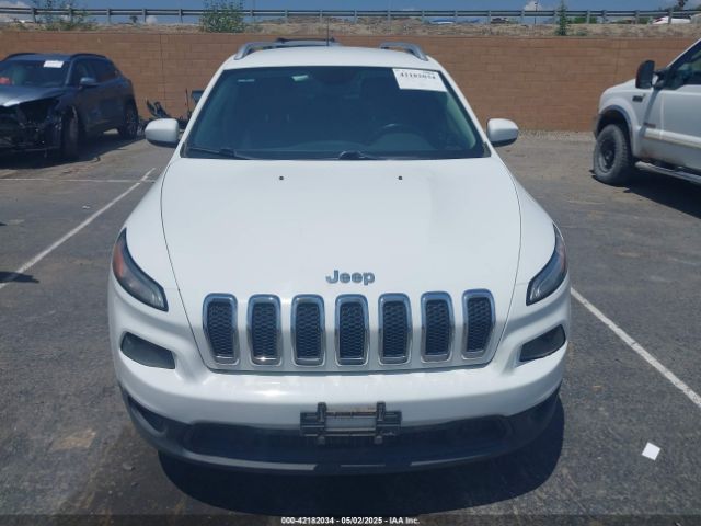 1C4PJLCB7FW790865 Jeep Cherokee Latitude