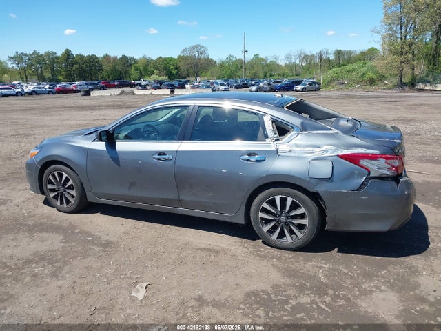 1N4AL3APXJC178352 Nissan Altima 2.5 Sv