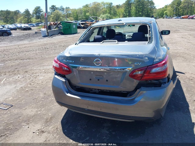 1N4AL3APXJC178352 Nissan Altima 2.5 Sv