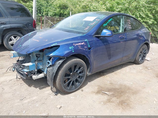2024 TESLA MODEL Y 7SAYGAEE0RF212018 Photo 1