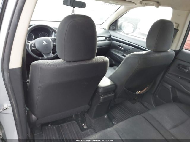 JA4AD3A36EZ013707 Mitsubishi Outlander Se