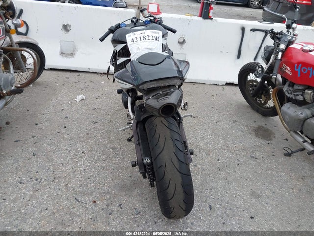 JH2PC40J5KK500420 Honda CBR600RR