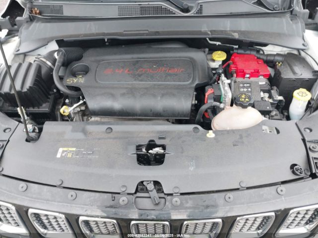 2020 JEEP COMPASS 3C4NJDCB0LT233570 Photo 9