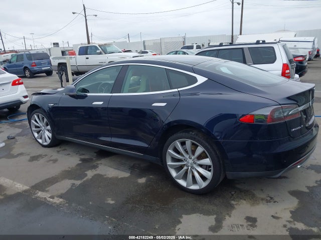Tesla Model S P85 2014 5YJSA1H10EFP30234 Image 14