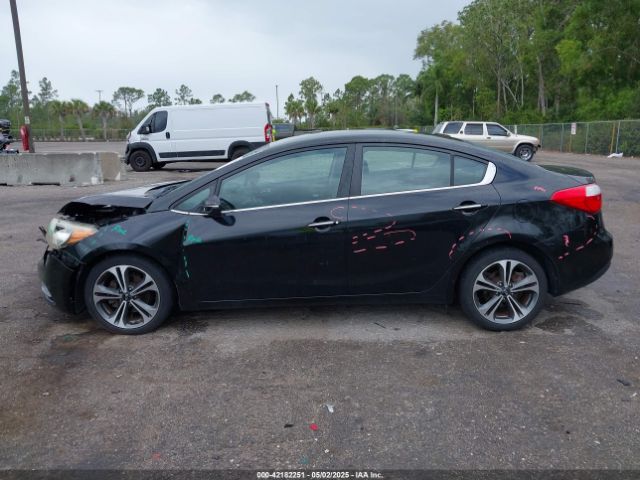 KNAFX4A83E5060153 KIA FORTE EX