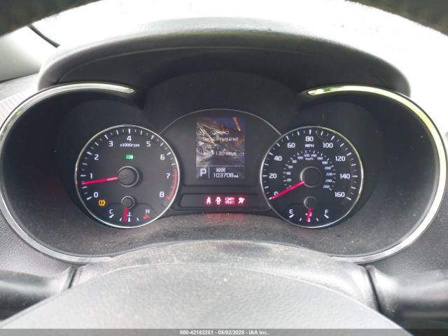 KNAFX4A83E5060153 KIA FORTE EX