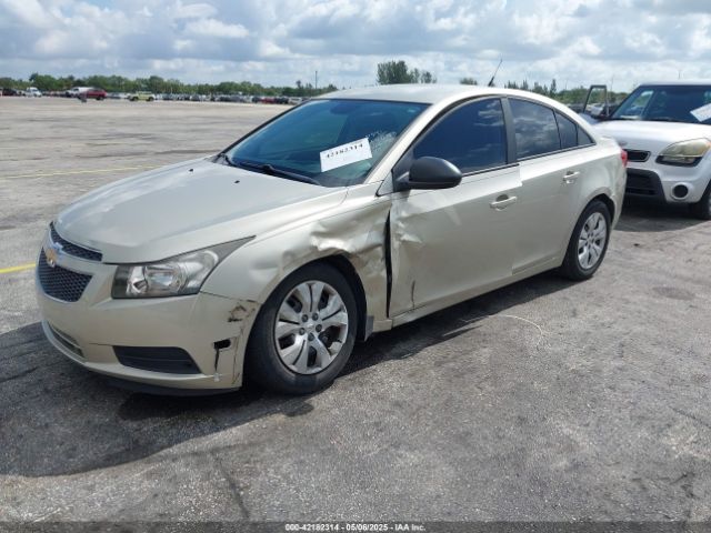 1G1PA5SH8E7326020 Chevrolet Cruze Ls Auto