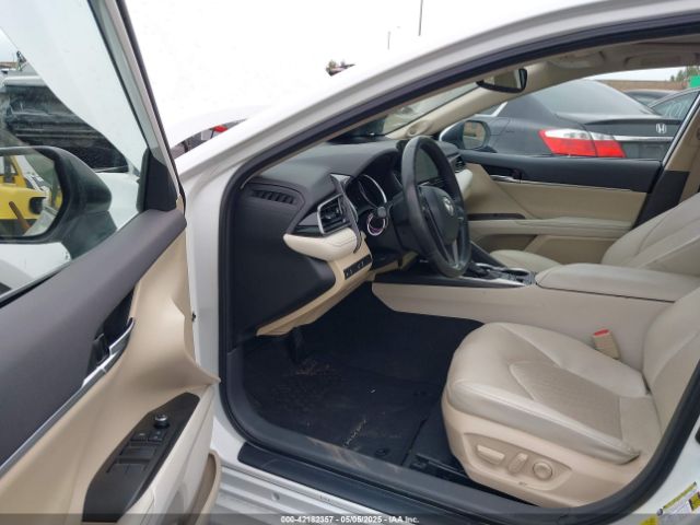 4T1F31AK2MU019988 Toyota Camry Xle Hybrid