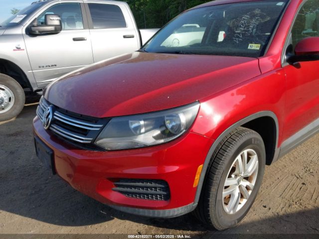WVGAV3AX7EW071781 Volkswagen TIGUAN S