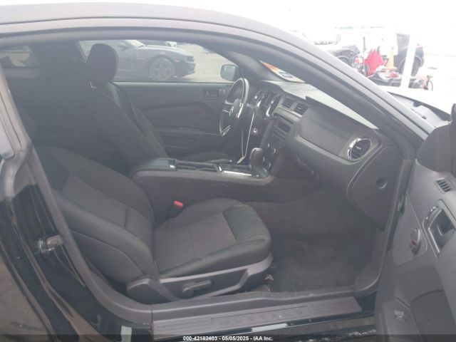 1ZVBP8AM0E5290624 Ford Mustang V6