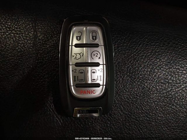 2020 CHRYSLER PACIFICA 2C4RC1BG2LR280156 Photo 10