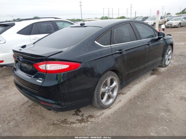 3FA6P0HD4ER102833 Ford FUSION SE