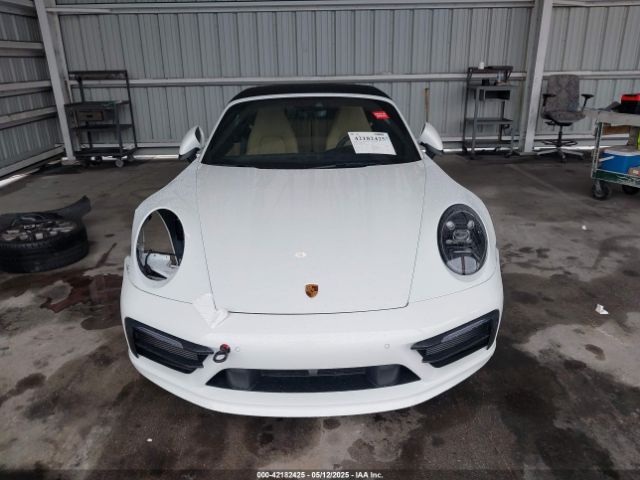 WP0CA2A90RS238404 Porsche 911