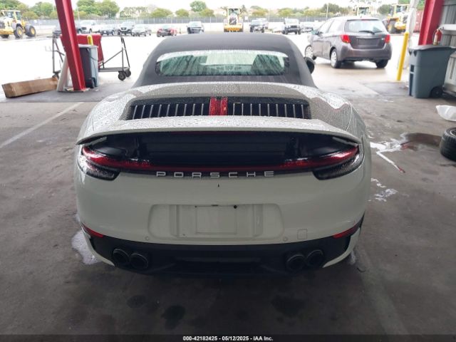 WP0CA2A90RS238404 Porsche 911