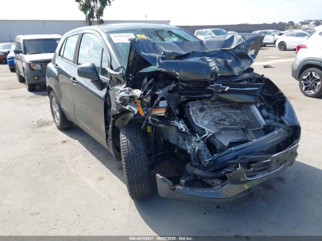 3GNCJKSB0LL247795 Chevrolet Trax Fwd Ls