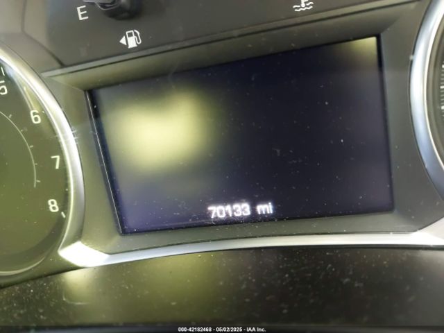 3GNAXKEV3KS547069 Chevrolet EQUINOX LT